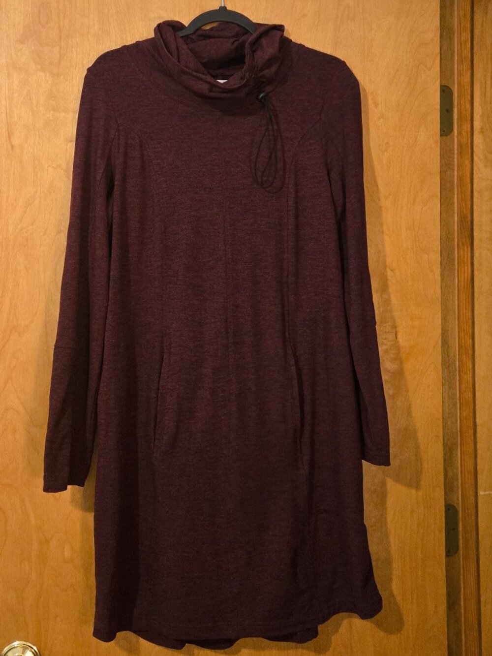 Maurices Tunic Dress Womens Medium Burgundy Pockets Cowl Neck Soft Stretchy